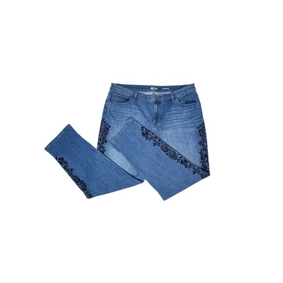 Style & Co Floral Damask Flocked Boyfriend Jeans - 14 - Picture 3 of 9